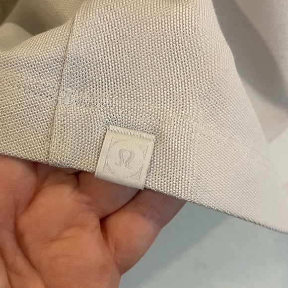 Lululemon Tech Pique Polo in Stripes - XXL - Picture 8 of 8